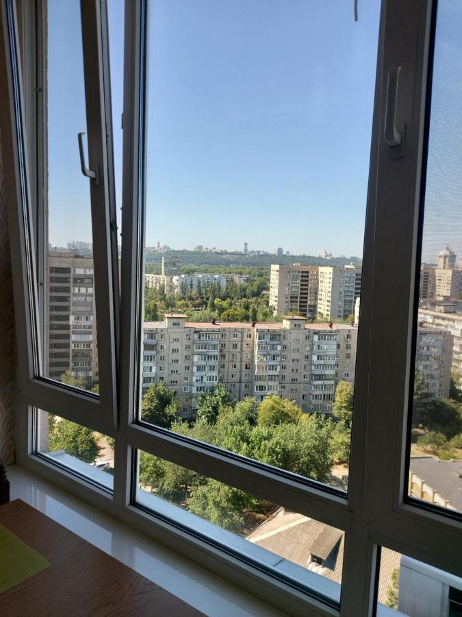 Видові 1К-2К Апартаменти 11,15, 23 Поверхи Κίεβο Εξωτερικό φωτογραφία
